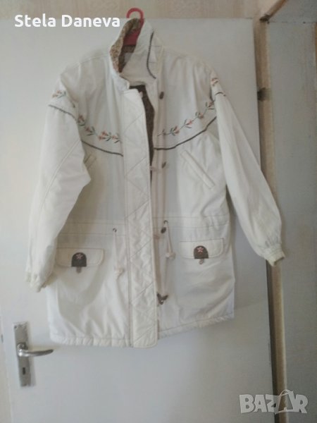 Запазено марково бяло яке/ шуба на С&A, снимка 1