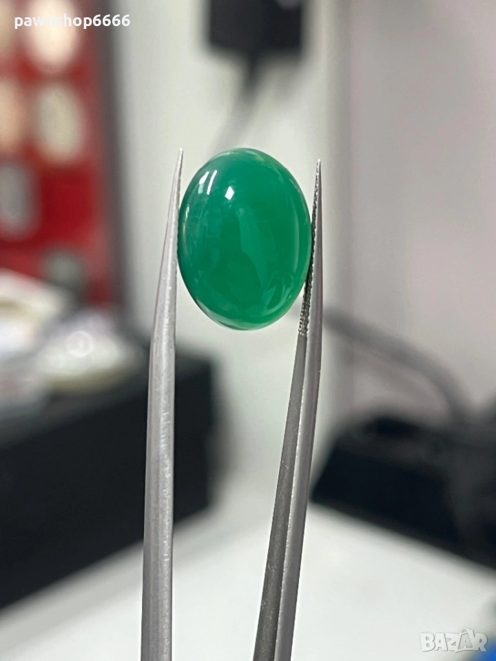 Естествен хризопраз – кабошон, 8,05 ct | Наситено зелен, полупрозрачен, снимка 1