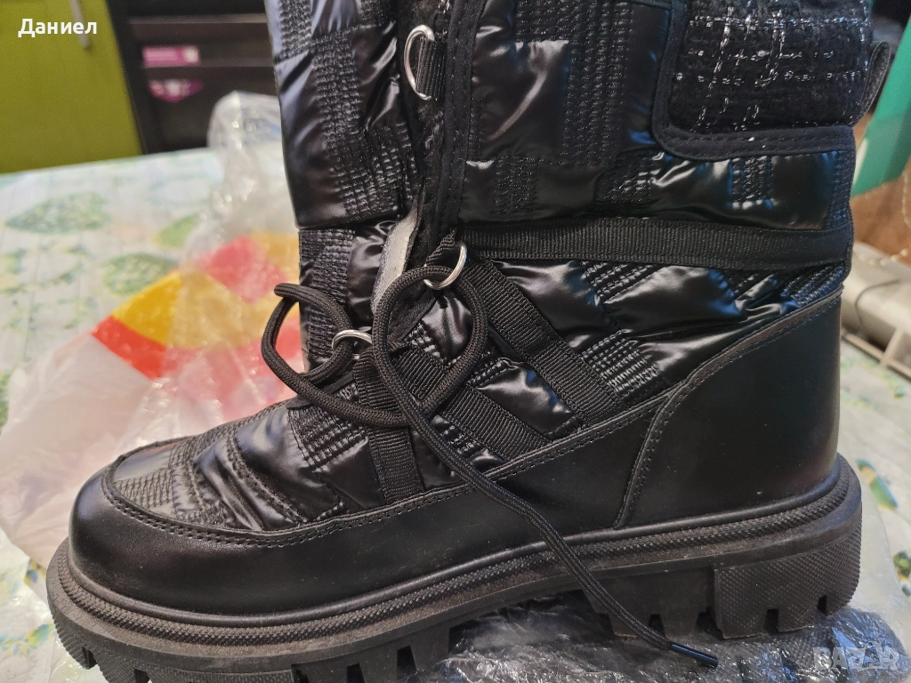 Боти, снимка 1