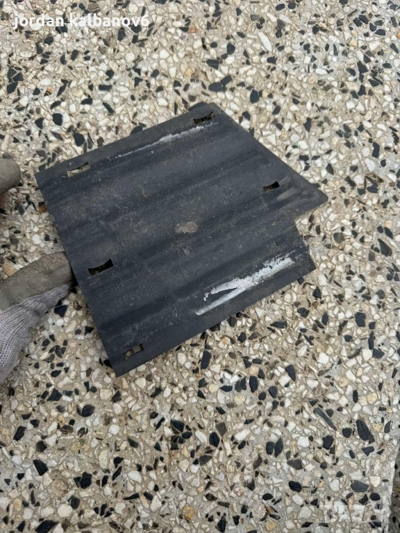 Долна решетка на предна броня на Пежо Peugeot 607 само за 5Eur. 9636483680, снимка 1