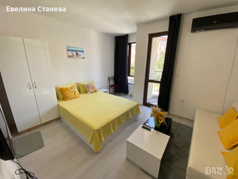 Нощувки Двойна стая в Несебър под наем за двама или трима – 5 мин. от плажа! , снимка 1