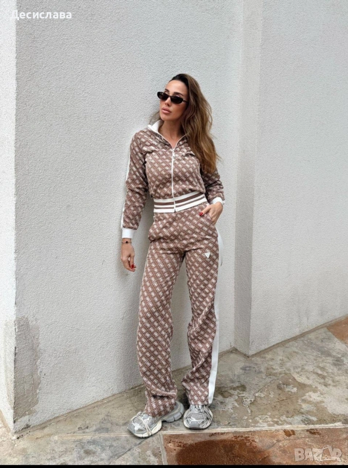 Дамски екипи, снимка 1