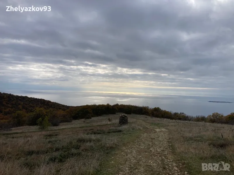 Купувам парцел с ток и вода, снимка 1