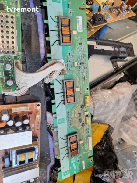 Инвертор SSI320A12 REV0.7 INV32S12S за 32-инчов телевизор SAMSUNG LE32A456C с дисплей LTA320AB02, снимка 1