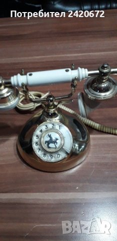 Ретро  телефон, снимка 1 - Антикварни и старинни предмети - 40342497