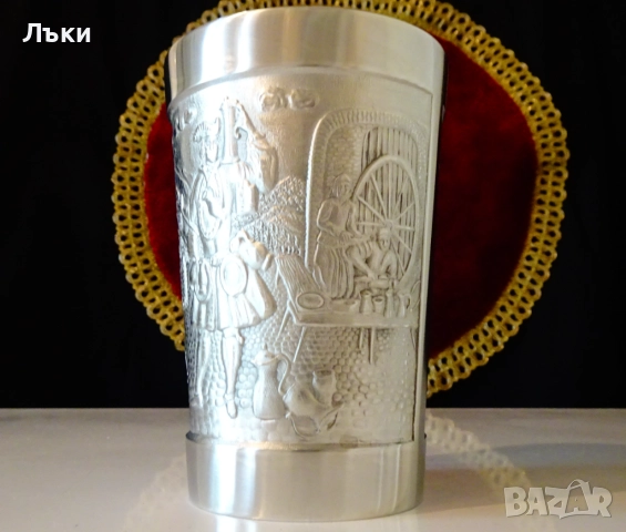 Калаена чаша,халба,картини със стари занаяти. , снимка 3 - Антикварни и старинни предмети - 51704585