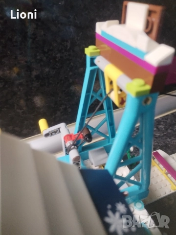 Конструктор LEGO Friends - Лифт в зимния курорт (41324), снимка 3 - Конструктори - 51570250