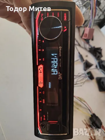 JVC KD - T702BT, снимка 3 - Радиокасетофони, транзистори - 56155384