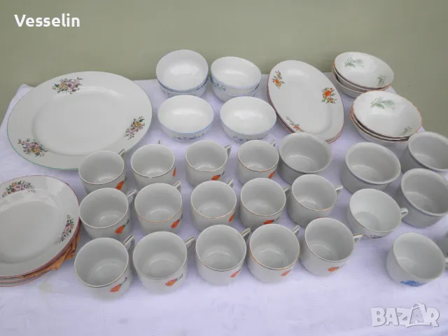 Стари порцеланови и стъклени чинии, купи, сервизи подстакани и др., снимка 9 - Сервизи - 20739003