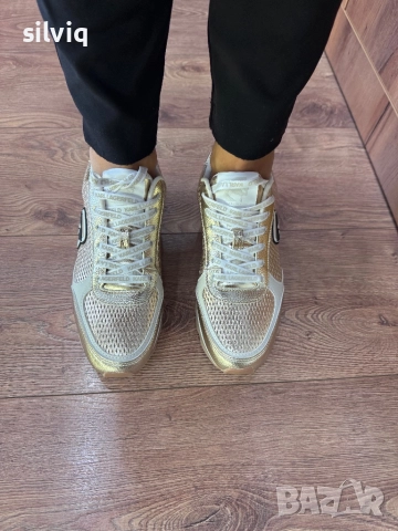 Сникърси Karl Lagerfield, снимка 2 - Дамски ежедневни обувки - 51573640