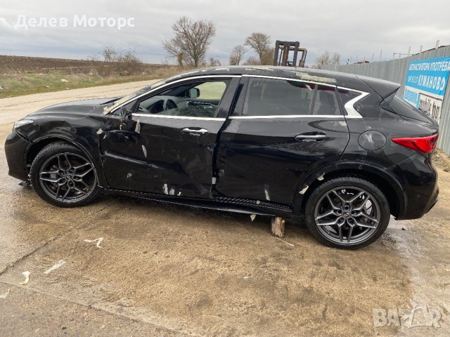 Infiniti Q30S 2.0T 211ph., engine 270920, Sport, AWD, Panorama, Bose, 4x4, automatic, 42 000 km., 20, снимка 4 - Автомобили и джипове - 40325612