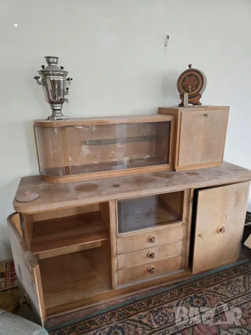 Стар салонен бюфет , снимка 2 - Секции и витрини - 56535104