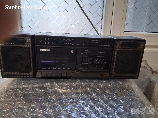 Касетофон във отлично състояние.