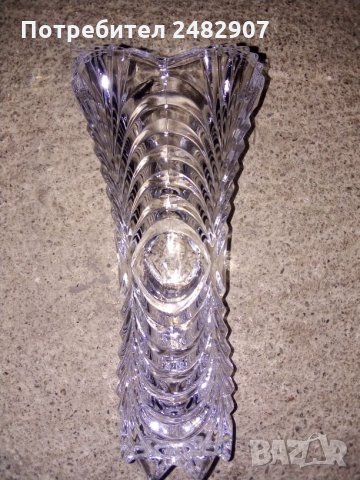 Стара кристална ваза