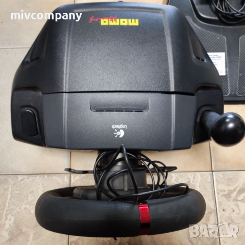 Волан Logitech Momo Racing педали скоростен лост, снимка 6 - Аксесоари - 52628369