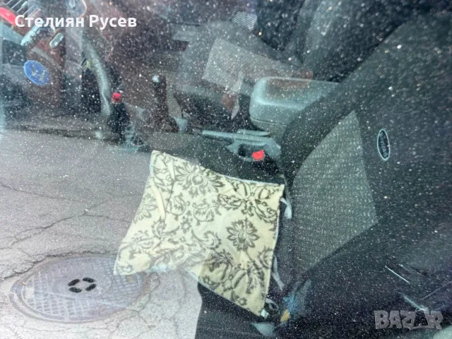 Honda HR-V 1,6i    4X4 - цена 1 300 евро --- БЕЗ БАРТЕР - регистрирана , редовни документи, задължит, снимка 2 - Автомобили и джипове - 55922602