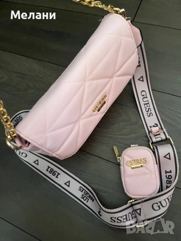 Нова дамска чанта Guess, снимка 3 - Чанти - 51728424