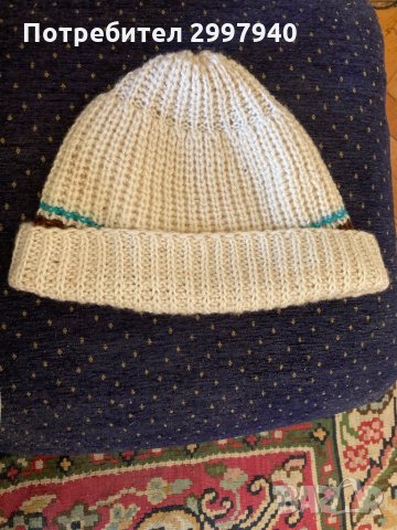 Зимна шапка ръчно плетена, снимка 8 - Шапки - 33755102