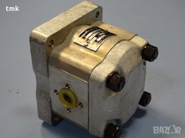 хидравлична помпа А14Х 1500 min-1, снимка 3 - Резервни части за машини - 35033180