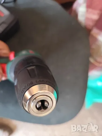 чисто нов винтоверт Bosch 18V с ново зарядно Bosch AL 1830 CV, снимка 4 - Винтоверти - 56130549