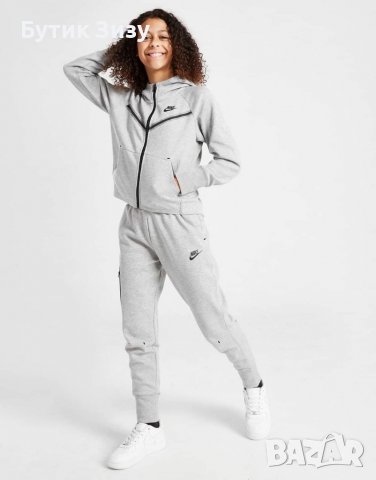 Дамски екипи Nike Tech Fleece (XS,S,M,L,XL) , снимка 2 - Спортни екипи - 38865264