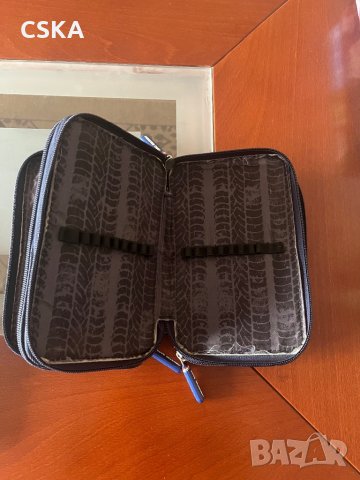 Несесер с три прегради, снимка 4 - Ученически пособия, канцеларски материали - 39648417