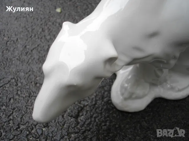 СТАР БЪЛГАРСКИ ПОРЦЕЛАН ГОЛЯМА БЯЛА МЕЧКА СИП, снимка 2 - Антикварни и старинни предмети - 49793742