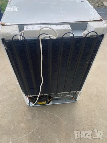 Малък фризер 4 чекмеджета Миеле за вграждане , снимка 4 - Фризери - 48809162