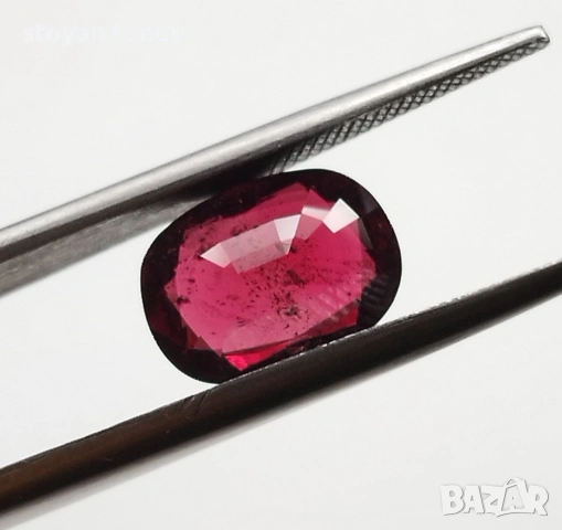 Натурален червен шпинел 2,08 карата с много добър цвят и блясък от Мианмар (Бирма)!, снимка 7 - Други - 54093925
