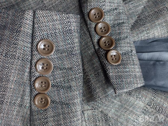 Мъжко сако Valentino, снимка 9 - Сака - 53231979