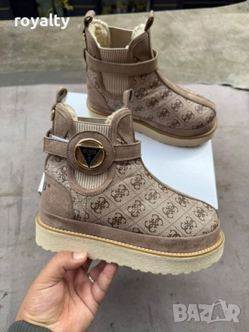 НА ЕДРО Guess Дамски Боти 10 бр Серия