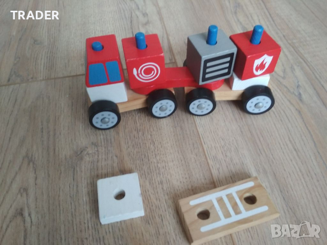 Playtive дървено цветно влакче конструктор, снимка 2 - Влакчета, самолети, хеликоптери - 36410155