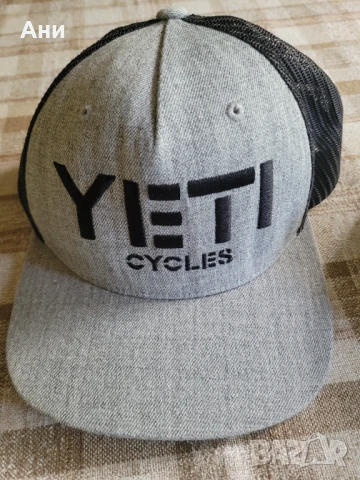 Оригинална шапка Yeti cycles, снимка 1