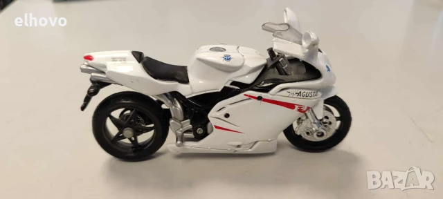 Мотор MV Agusta F4  Burago - Мащаб 1:18