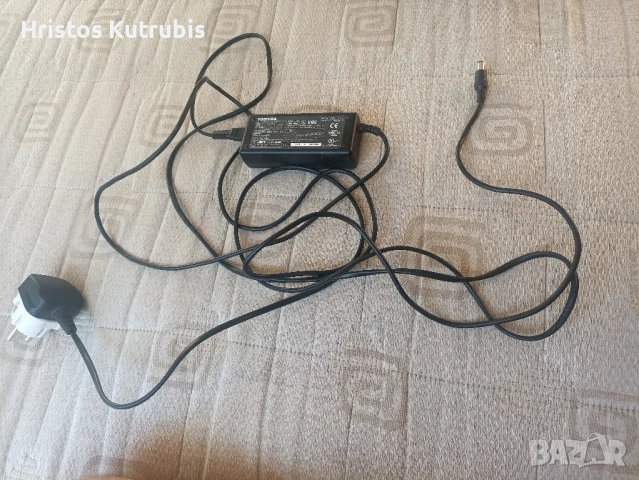 AC адаптер (захранване) за устройство Toshiba, снимка 1