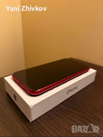 iPhone 11 64 GB RED