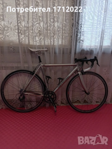 Шосеен велосипед Cannondale r700 Campagnolo