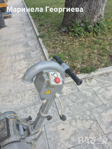 Продавам украинска машина за циклене на паркет , снимка 3 - Други машини и части - 54053082