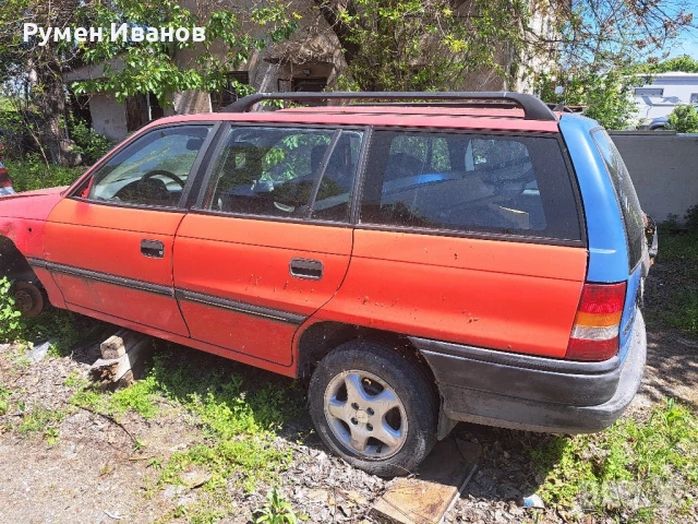 Опел Астра 2 броя 1.4i червения и 1.6i син  на части , снимка 4 - Части - 50491928