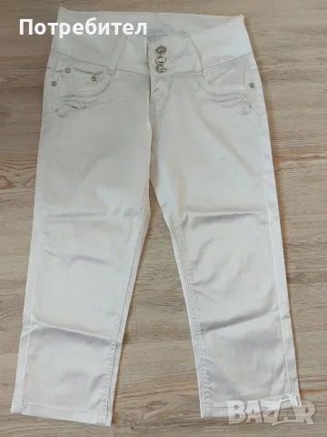 Дамски дънки и панталони от XS до L, снимка 15 - Дънки - 36806932