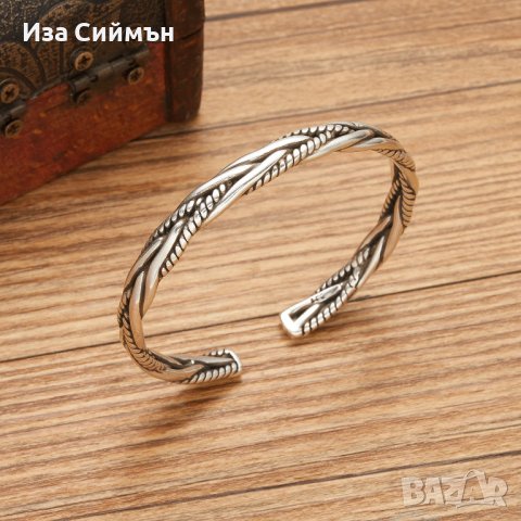 Гривна от медицинска стомана, снимка 3 - Гривни - 36897806