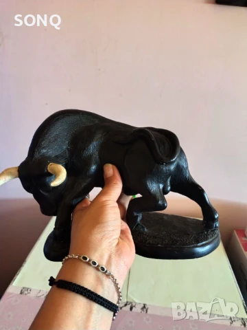 Много Рядка Испанска Колекционерска Фигура-Бик, снимка 11 - Колекции - 51156500