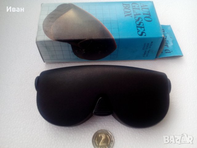  калъф за очила универсален твърд автомобилен, снимка 1 - Аксесоари и консумативи - 30301227