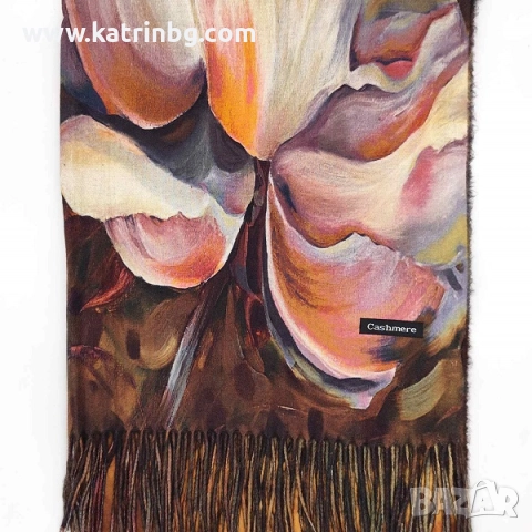 Комплект шал и ръкавици в кафяво-Подарък за жена Код на продукта:DAK-00004, снимка 2 - Шалове - 52292502