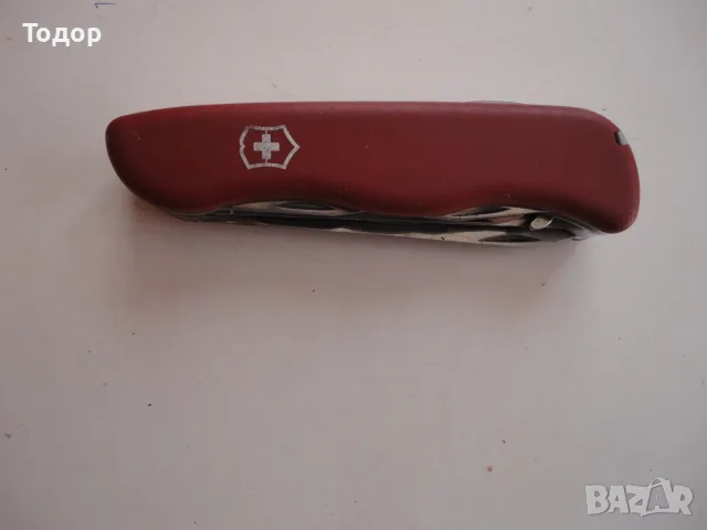 Голям армейски швейцарски нож Victorinox , снимка 11 - Ножове - 56231135