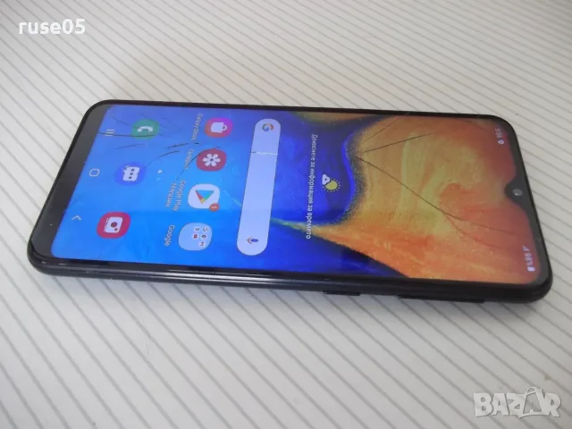 Смартфон "Samsung Galaxy A20e" работещ, снимка 3 - Samsung - 56237219