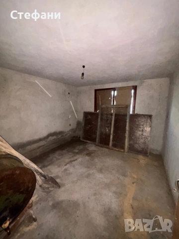 ПРОДАВА СЕ къща в гр. Брезник , снимка 8 - Къщи - 54036969