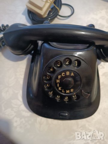 Стар бакелитен телефон Белоградчик , снимка 3 - Антикварни и старинни предмети - 40315800