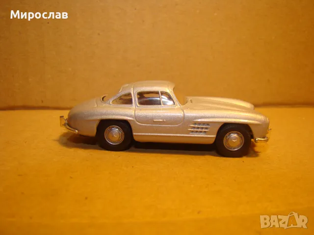 1:72 SCHUCO??? MERCEDES BENZ 300 SL ИГРАЧКА КОЛИЧКА МОДЕЛ, снимка 3 - Колекции - 48500696