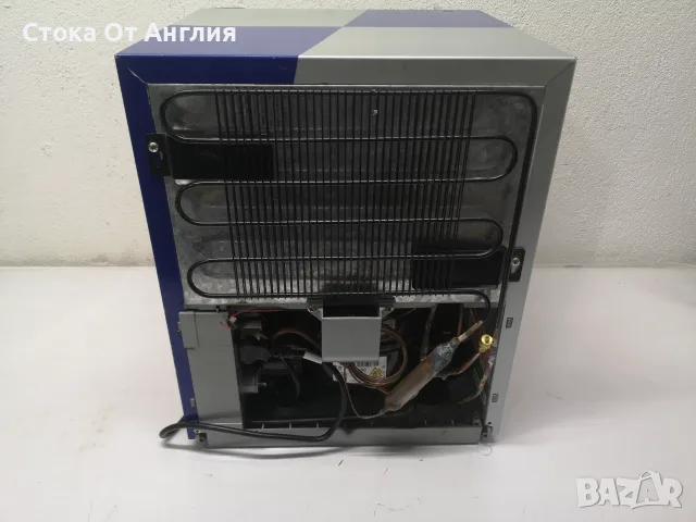 Хладилник - Red Bull 70 W/ 17.5L, снимка 11 - Хладилници - 55930788